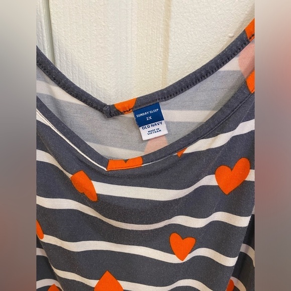 EUC Old Navy 2X Blue and White Striped Sleep Pajama Top with Red Hearts - Picture 6 of 12